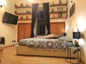 The Maisonette - Image 2