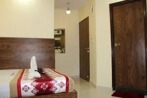 Hotel Eastern Palace - Image 4