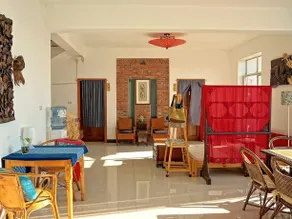 Dali Hanz Lake Inn - Image 4