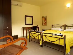 Kokkini Paparouna Villa - Image 3
