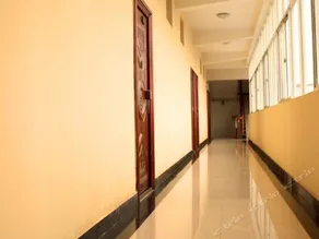 Tengchong Yuanxiang Linlei Hotel - Image 3