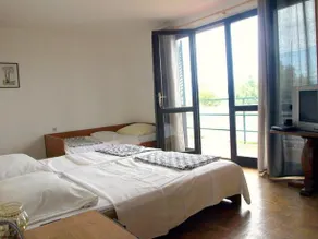 Holiday Home Pavic - Image 4