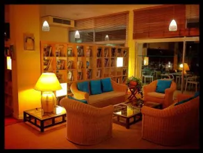 Cajarc Blue Hotel - Image 2