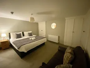 The Herbalist Rooms - Image 4