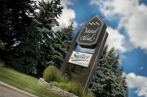 Motel Idéal Ste-Rose - Image 3