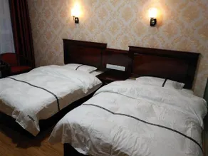Lijiang Xiangxie Rainforest Holiday Hotel - Image 5