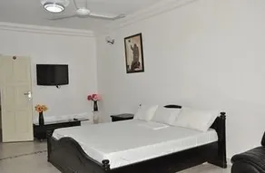 Moowal Grand Hotel - Image 2