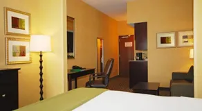 HOLIDAY INN EXPRESS HOTEL & SUITES KITTANNING - Image 5