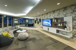 GLOBAL LUXURY SUITES AT BEALE STREET - Image 2