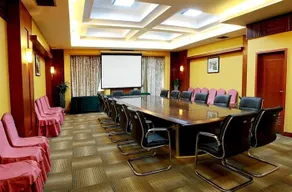 Horaton Hotel - Image 3