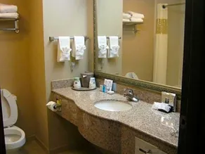 Hampton Inn & Suites Amarillo West - Image 4