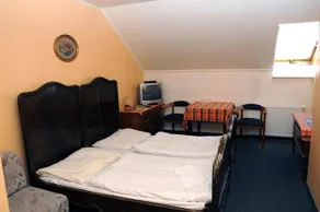 Hotel Weiss - Image 3