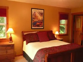 Green Cat Guest House B&B - Image 5