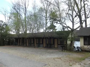 The Boulders Motel & Cottages - Image 5