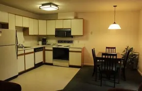 Yankee Suites Extended Stay - Image 3