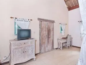 Ume Abian Village - Image 2