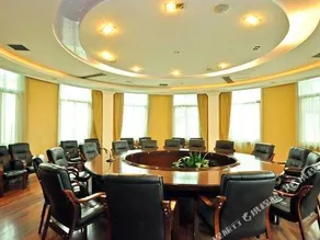YIHAI HOTEL - Image 5