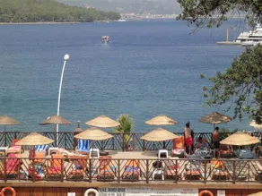 Golmar Beach Hotel - Image 4