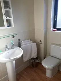 BnB in central Birmingham - Image 5