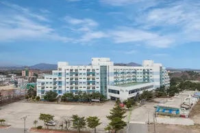 Ocean 2 You Resort Seorak Beach Hotel & Condo - Image 4