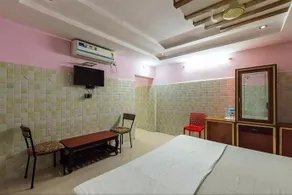 HOTEL GOLDEN PALACE - Managed by Ex-Servicemen - Image 3
