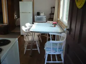 Prestwood Cottages - Image 3
