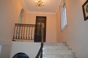 Vaja's Guest House - Image 2