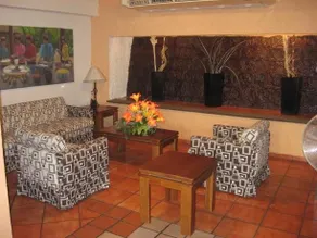 Quinta Mar Hotel - Image 2