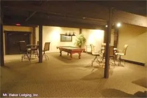 Snowline Lodge - Image 2