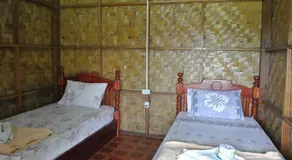 Banana Bungalow - Image 5