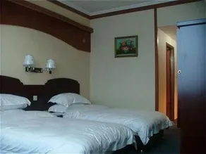 Guwu Hotel - Image 1
