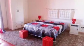Central holiday homes SEA VIEW with WI-FI FREE - Image 3