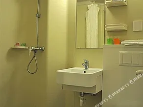 Yindu Business Hotel (Tanguo Ancient City Branch) - Image 4