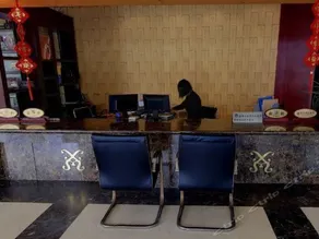 Xingming International Hotel - Image 4