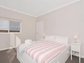 Murray Square Holiday House - Image 2