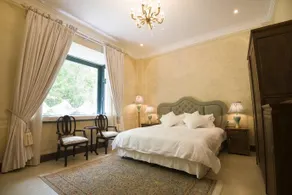 Shennongjia Xiangxiyuan Hotel - Image 3