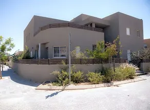 Suite in the Desert - Image 5