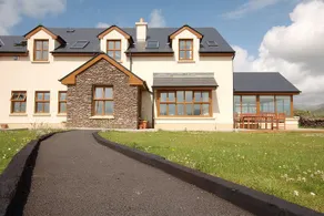 Imeall na Mara Seashore House - Image 2
