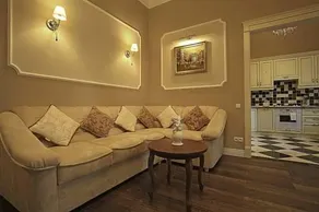 Kiev Centre Opera Apartments - Image 3
