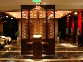 Bayview Holiday Hotel - Image 3