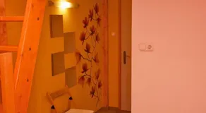 Red Bus Hostel - Image 5
