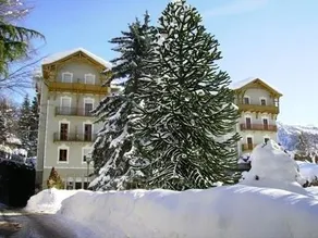 Grand Hotel Ala di Stura - Image 2