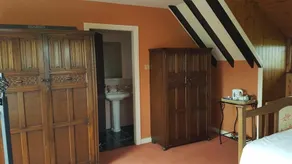 White Stone Cottage - Image 4