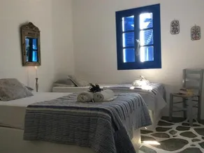 Franky Antiparos - Image 2
