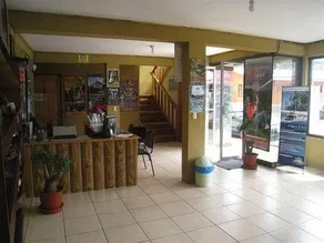 Backpacker's Hostel Montelena - Image 2
