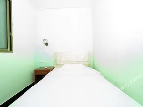 Yaoli Holiday Hotel - Image 2