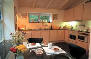Holly House Glengarriff - Image 5