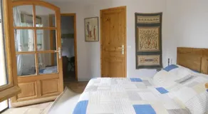 Le Mas De La Pinede - Image 2