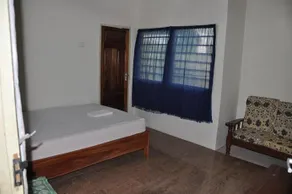 Twitter Paradise Guest House - Image 2