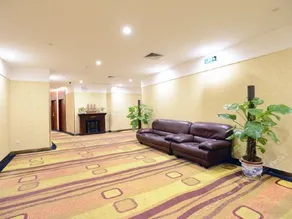 Fangdu Business Hotel Shenzhen Meilin - Image 2